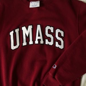 UMASS CHAMPION CREWNECK